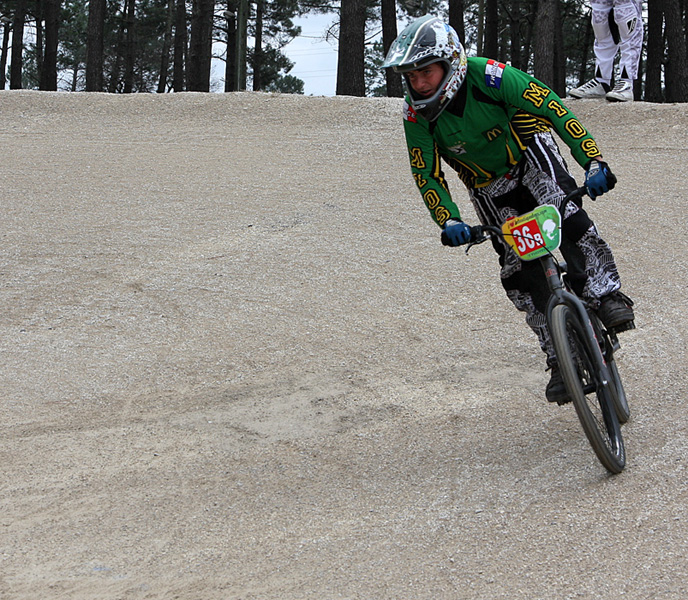 gujan_01396.jpg